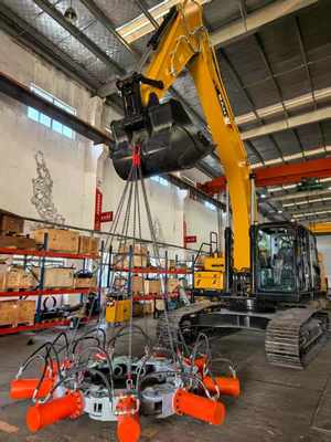 4-18 Module Hydraulic Pile Breaker for 30-40T Excavator with 1700-2000mm Pile Breaking Diameter Range and for Pile Breaking