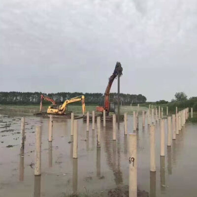 Excavator Sheet Pile Driver – Jetties Water Driven & Hydraulic Power