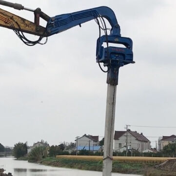 Sheet Pile Driving Machine - Yellow Color & Excavator-Mounted Flexibility